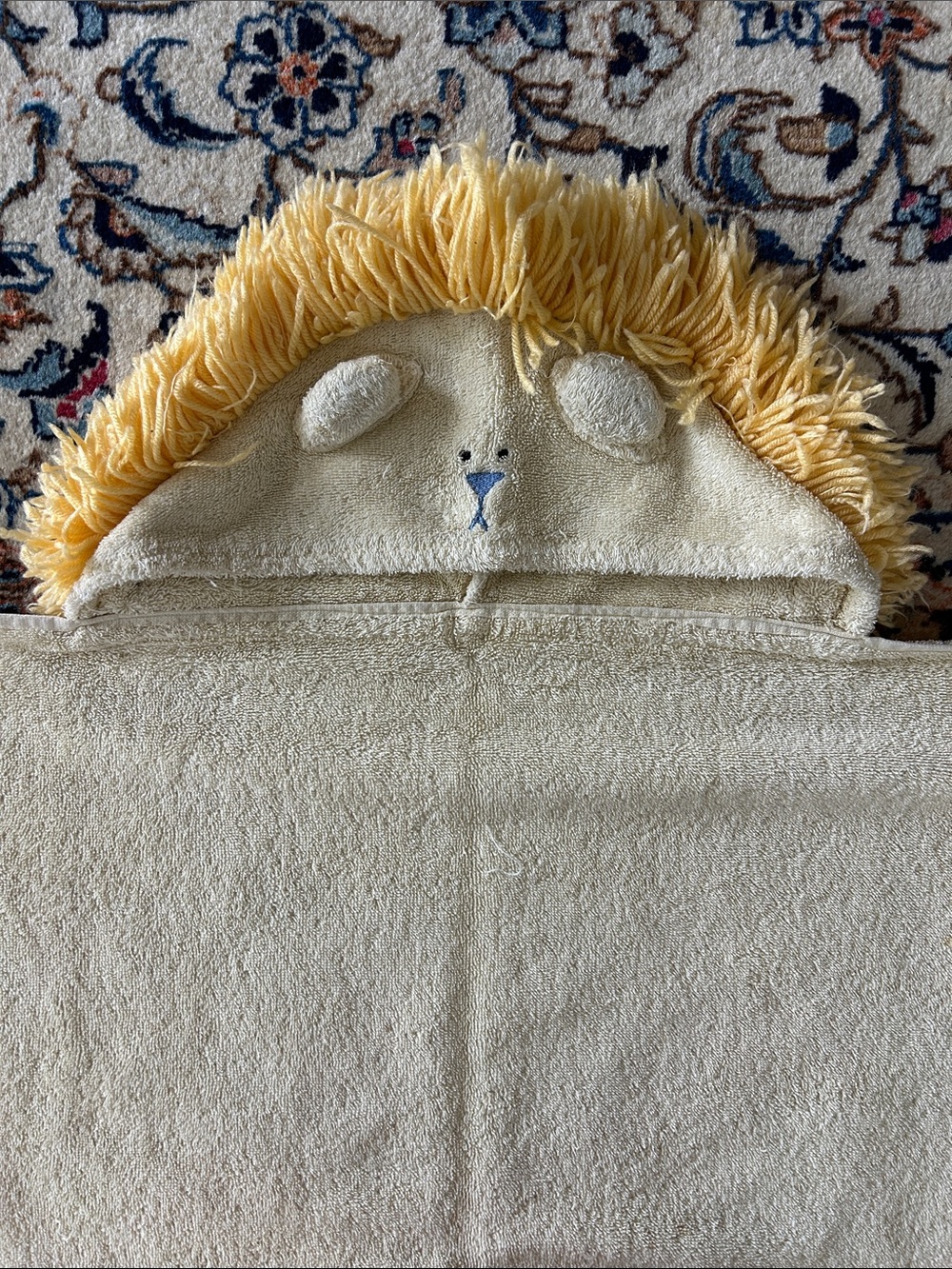 JUDAH the LION Kids Hooded Bath Towel Yellow colton with lion’s mane hood trim